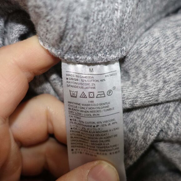 Banana Republic Women's Wide Leg Cozy Knit Pants Size Medium Light Gray Pull On - Picture 4 of 6